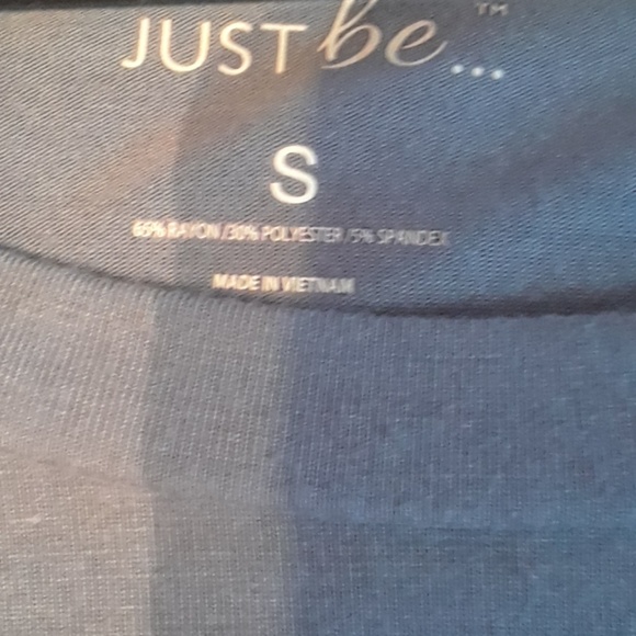 Shirt - Picture 4 of 4